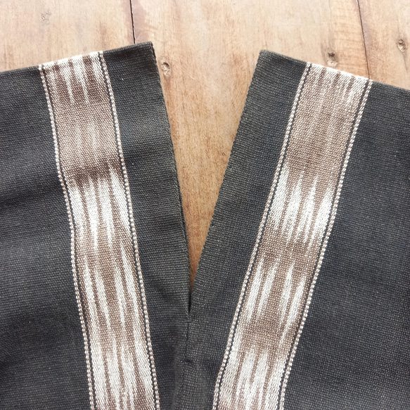 手工編織植物染棉連身裙/深灰色/泰國克倫族/卡蘇裡染色/公平貿易 第6張的照片