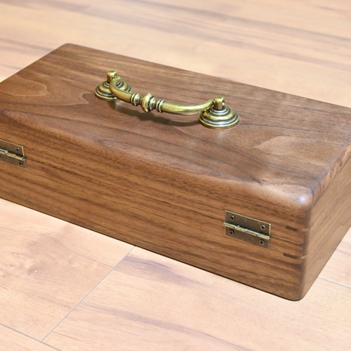 ウォールナットのアロマオイル専用キャリーボックス