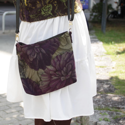 エレガンスで上品な◎イタリア生地を使ったサコッシュ 6枚目の画像