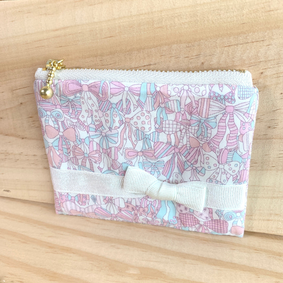 リバティ 10cmファスナー ミニミニポーチ <Jenny's Ribbons リバティ 10cmファスナー ミニミニポーチ <Jenny's Ribbons