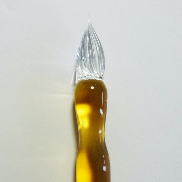 Color 硬質ガラスペン　ライトアンバー (蜂蜜色) 3枚目の画像