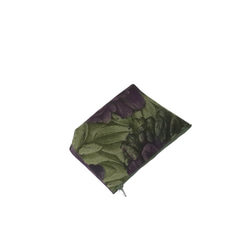 布の宝石Gandini社の生地を使った◎深い色合いの花柄ポーチ 3枚目の画像