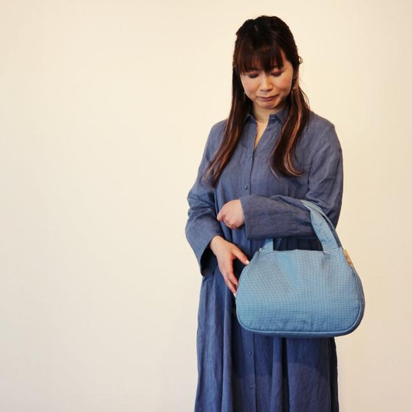 超軽量！】着物リメイクトートバッグ・大 紬×スカイブルー 一点もの 