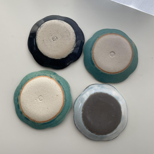 花模様 陶器皿 2枚セット UNIKAT 花模様 陶器皿 2枚セット UNIKAT