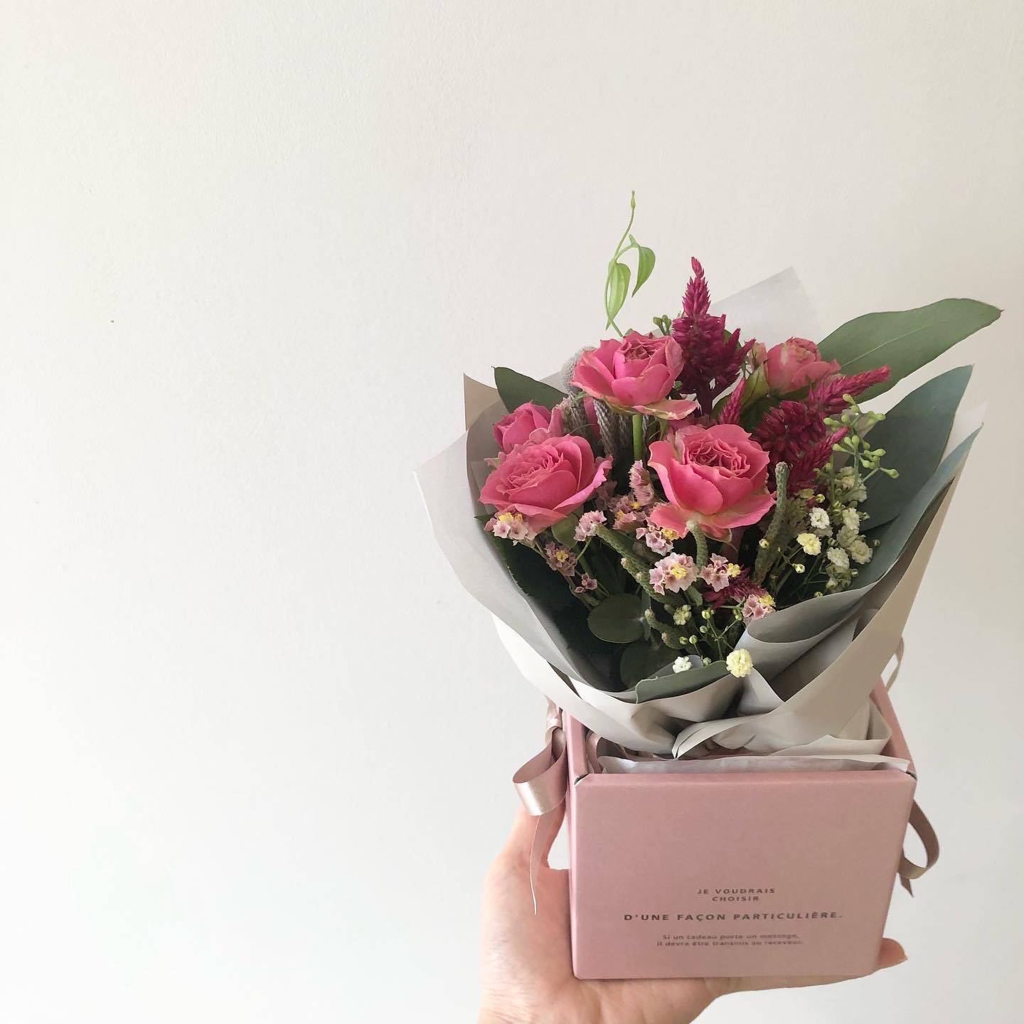 Flowerグッズになります。 fit=scale-down,w=1200