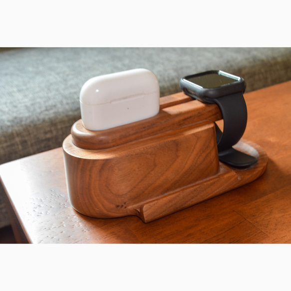 受注生産 職人手作り アップルウォッチ 充電スタンド iPhoneスタンド テレワーク おうち時間 無垢材 天然木 LR 受注生産 LR LW1631435762(12597円)