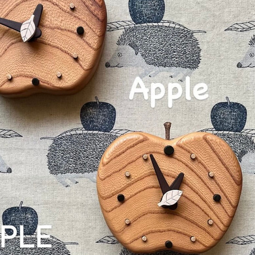 掛けても置いても‥…『りんご時計』 掛け時計・置き時計 かぜまがり村