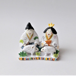 干支とお雛様のコラボです♪　　ミニ干支(ウシ）お雛様  置物　陶器 12枚目の画像