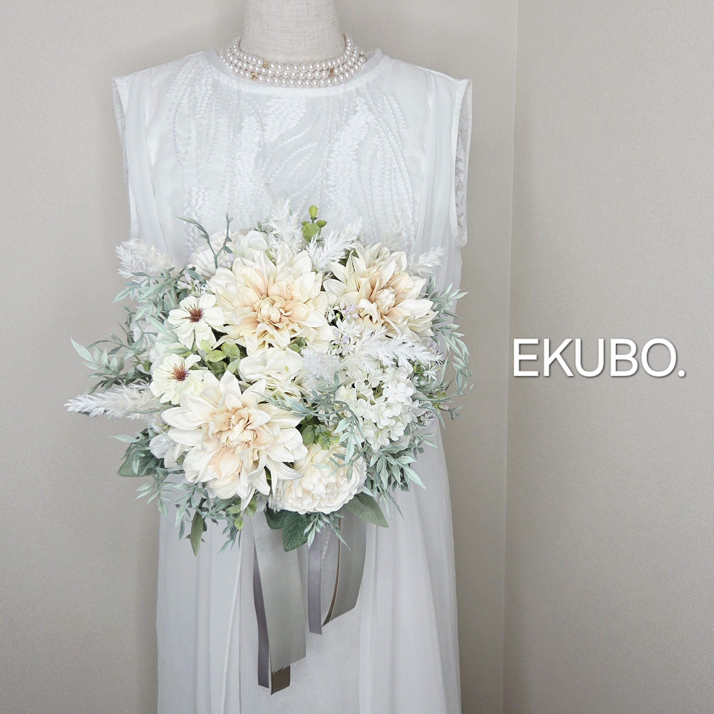 ✨【シャンパンカラーダリアのナチュラルクラッチ】ウエディングブーケ a961