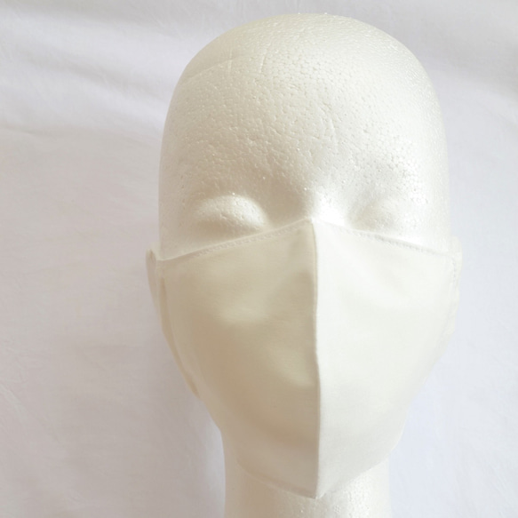【冷感】抗菌・抗ウィルス×シルクマスク　夏マスク　こども～大きめサイズ　美肌　肌荒れ対策　敏感肌　白　ビジネス　通勤通学 7枚目の画像