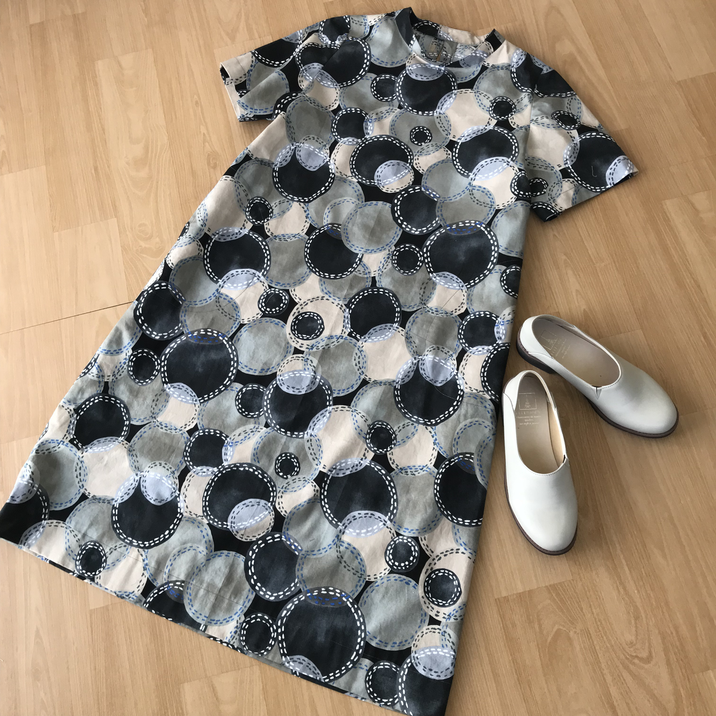 【SALE♦️30%OFF】大きな水玉柄　ゆったり　ワンピース