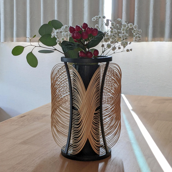 駿河竹細工 竹製品 花器 木の葉（ツートン) フラワーベース おしゃれインテリア 涼しげ 和風 洋風 贈り物 オブジェ 9枚目の画像