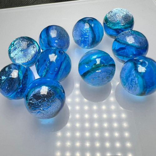 コウリブルー 14mm 10個セット 蓄光 ホタルガラス 沖縄とんぼガラス