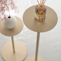 スリムテーブル 丸 黒 白 ブラック ホワイト おしゃれ 花瓶台 ディスプレイスタンド 高さ約75cm サイドテーブル 7枚目の画像