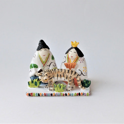 干支とお雛様のコラボです♪　　ミニ干支(ウマ）お雛様  置物　陶器 7枚目の画像