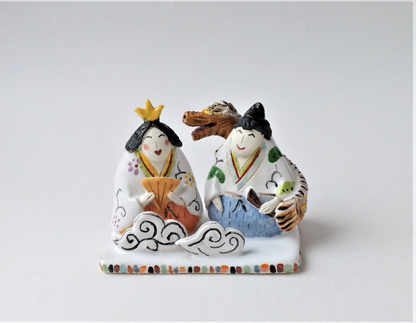 干支とお雛様のコラボです♪　　ミニ干支(ウマ）お雛様  置物　陶器 9枚目の画像