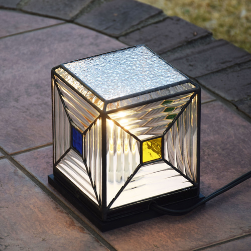 ガーデンライト スクウェア 屋外用 防雨タイプ ステンドグラス