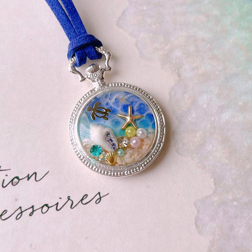 1046】レジンネックレスペンダントハンドメイド