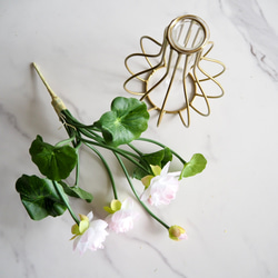 【蓮】setコロンと丸いゴールドフラワーベースアレンジ 6枚目の画像