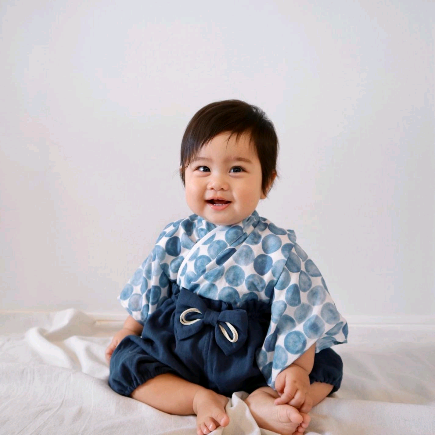 ☆人気No.1☆ふんわりガーゼのベビー袴 [まる柄×ネイビー] お食い初め｜子どもの日｜100日祝い｜誕生日