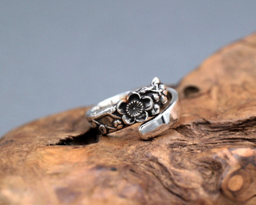 9d29c4a3d456a9ec1fea504274e9e9