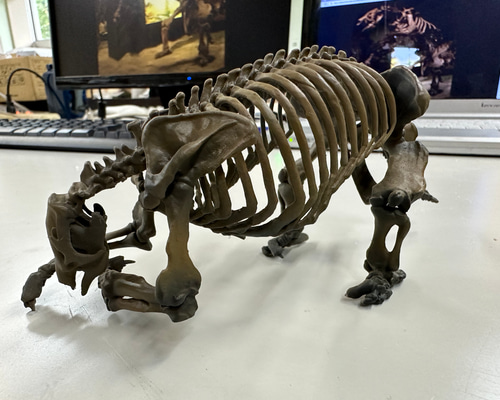 e5cfa0c0c5e1349e5859cf75f36341