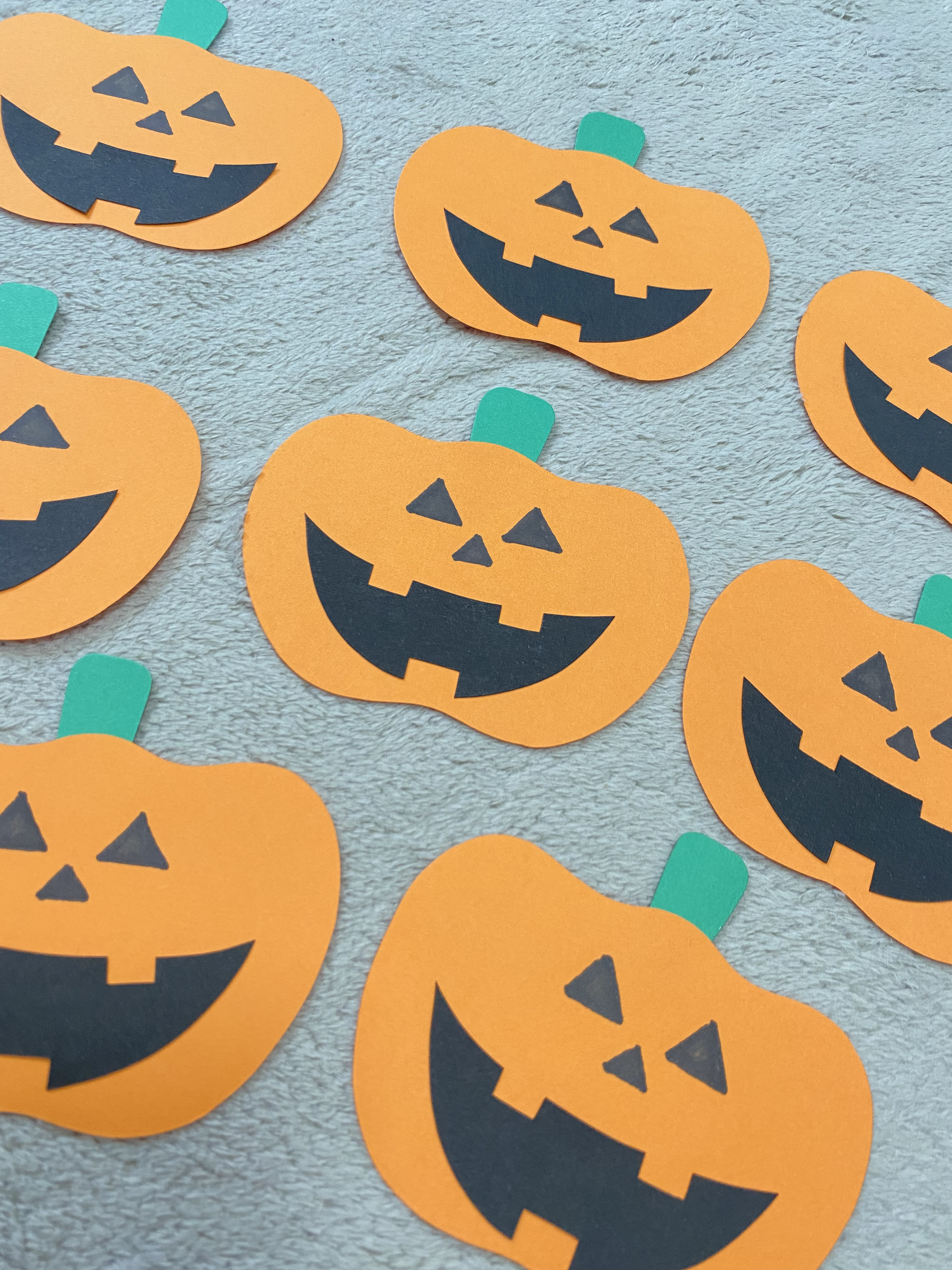 ハロウィン かぼちゃデザイン 紙製 ハロウィン ペーパーパンプキン 1個入り 直径24cm 紙製