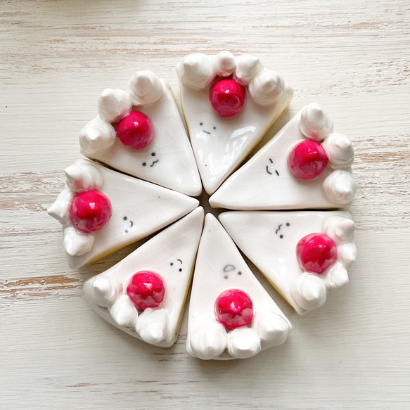 【再販】苺のショートケーキちゃん/箸置き 食べ物ちゃん お菓子デザート【1ピース】クリスマス 5枚目の画像