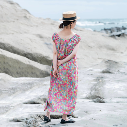 リバティ】ギャザー裏付きリラックスロングワンピ(ciara キアラ/ピンク