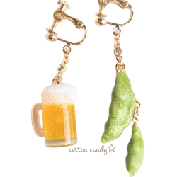 餃子とビールのハンドメイドイヤリング 餃子とビールのハンドメイド