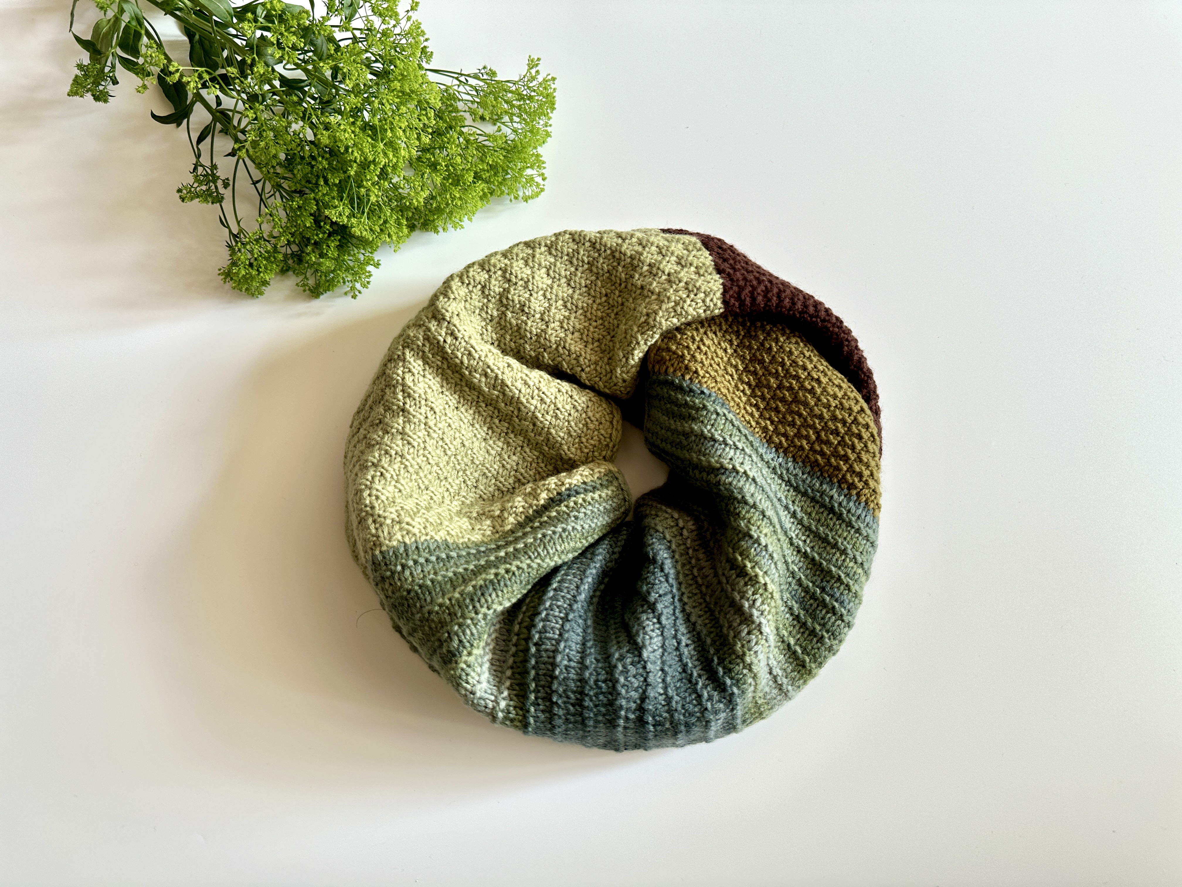 【受注制作】色々なお洋服に合う、極上のやわらかメリノのスヌード_森林浴【日本製メリノウール100％】