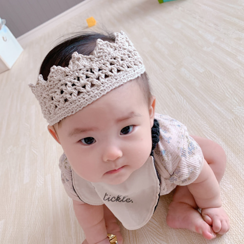 Coco88様専用 甘辛い 赤＆グレーニットクラウン ハーフバースデー 