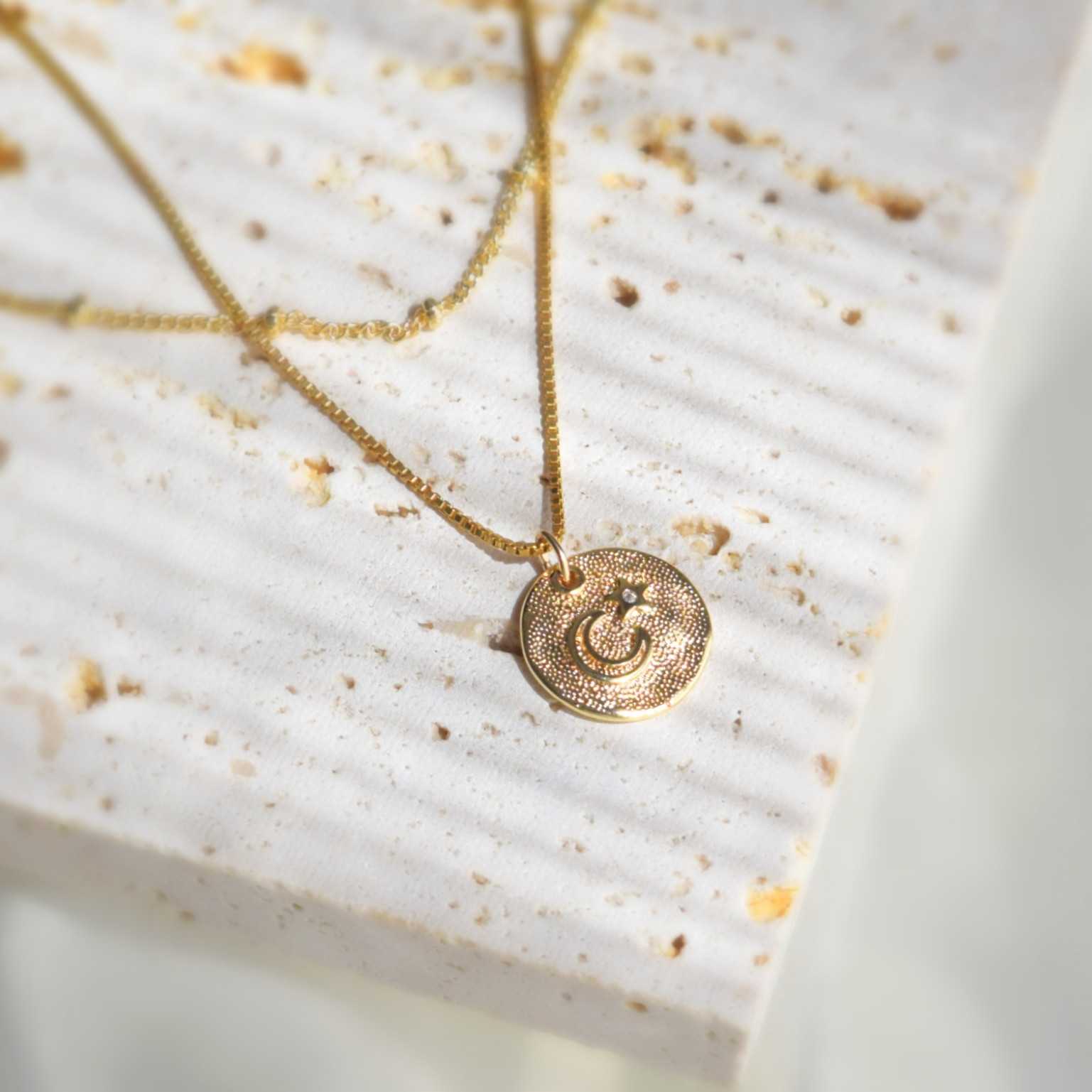 金運上昇★相思相愛恋愛白蛇オルゴネックレス