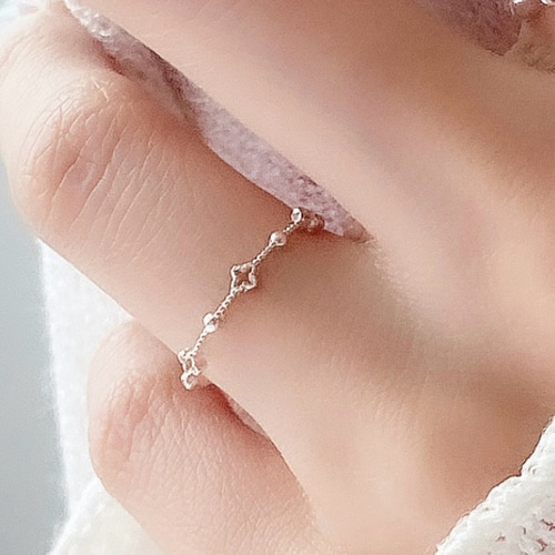 華奢で繊細なデザイン✤クローバーレースsilver925リング 指輪・リング