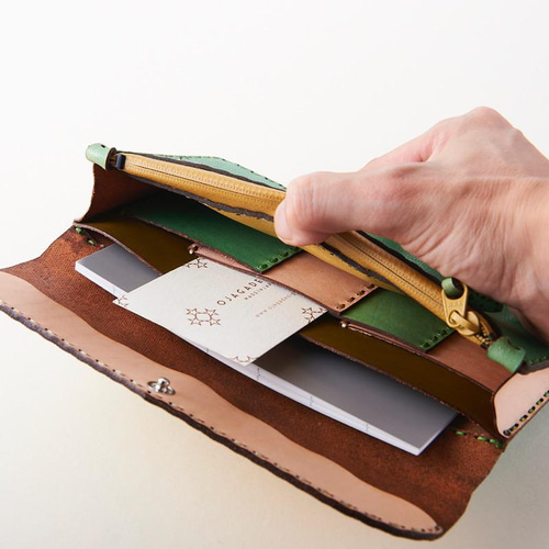 レザーウォレット 通帳ケース 6カラー コンパクト財布 革製品 持ち運び