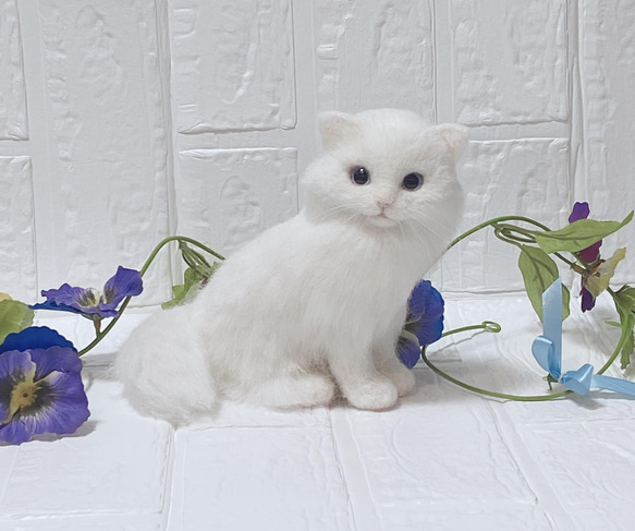 猫 羊毛フェルト猫 白猫 リアル猫 羊毛フェルト pon pon 通販