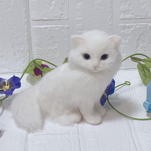 猫 羊毛フェルト猫 白猫 リアル猫 羊毛フェルト pon pon 通販 12248378