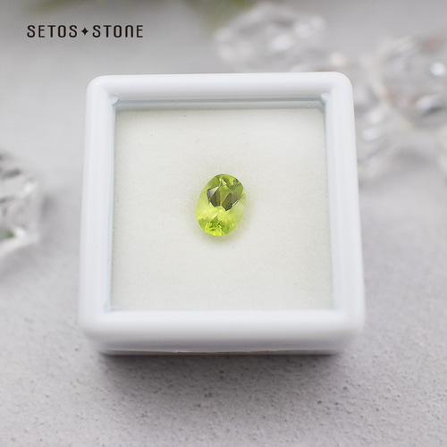 Peridot ペリドットルース(NO.47333) – JEX宝石ギャラリー
