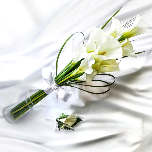 生花に見える】カラーのウェディングブーケ 白 結婚式 トレンド 人気