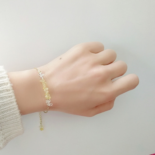 14kgf エメラルドxシトリンのブレスレット.⋆⟡おぼんSALE中〜✧*。 14kgf エメラルドxシトリンのブレスレット.⋆⟡おぼんSALE中〜✧*。 2025