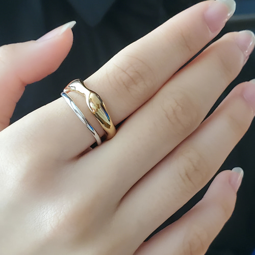 いびつ 、ダブルラインウェーブ重ねつけ2連ピンクゴールドリング