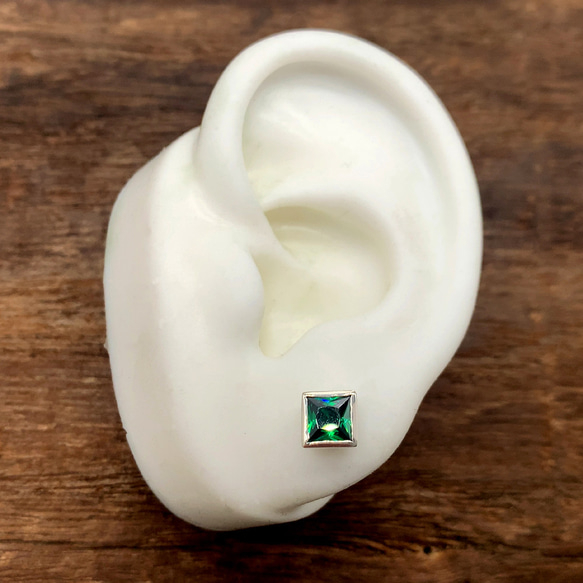 綠銀男耳環/銀925一隻耳/左耳第二隻耳環/簡約/男士禮物/pe38 第2張的照片