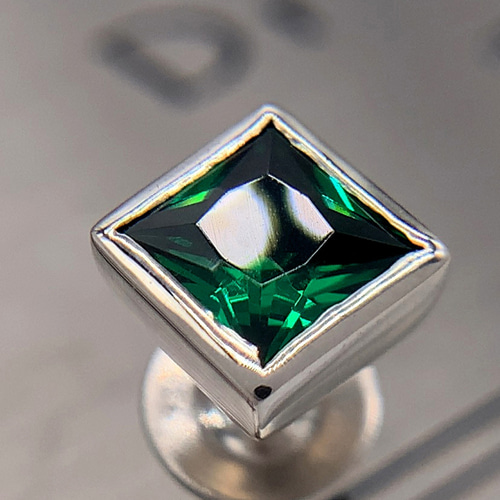 緑 シルバーピアス メンズ/シルバー925 片耳/セカンドピアス 緑 シルバーピアス メンズ/シルバー925 片耳/セカンドピアス