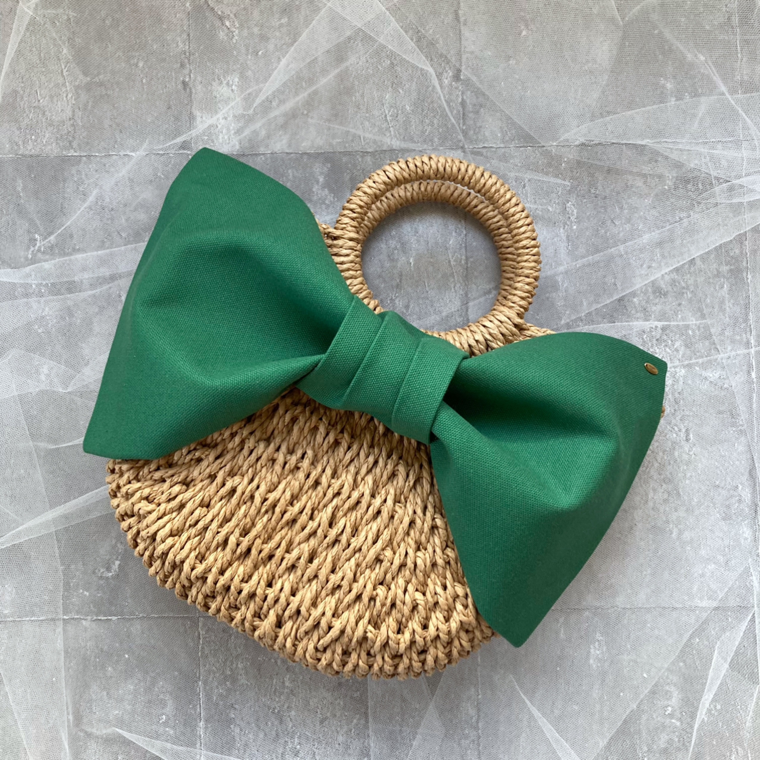 大きいリボンがかわいい♡カゴ風バッグ　グリーン　小さめ　My name bag カゴバッグ　リボンバッグ