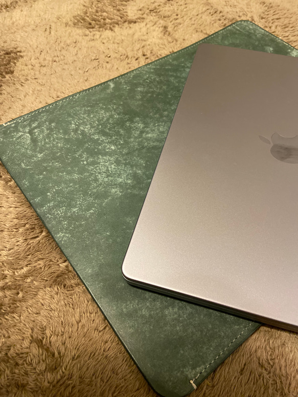 MacBook Pro14、15、16インチ用ケース　ヌメ革dark brown＆darkgreen&ブルー 1枚目の画像