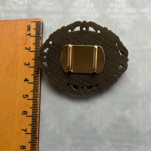 再販 ビンテージ素材の昭和レトロな帯留め「歌舞伎Ⅱ」 帯留め あか