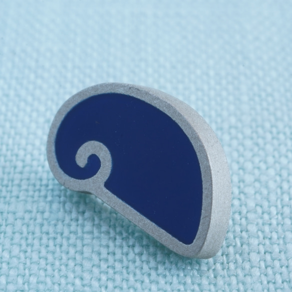 (2個)  15mm 雲のボタン　ネイビーブルー　フランス製 ＊ 紺 シルバー 3枚目の画像