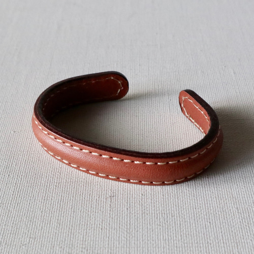 PERSIMMON 13mm幅 ガーディアン バングル レザー 茶×オフホワイト