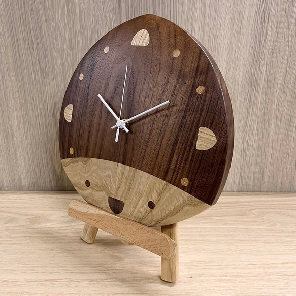 【グランプリ受賞作品】栗×ウォールナットの木製時計「栗名月」 3枚目の画像