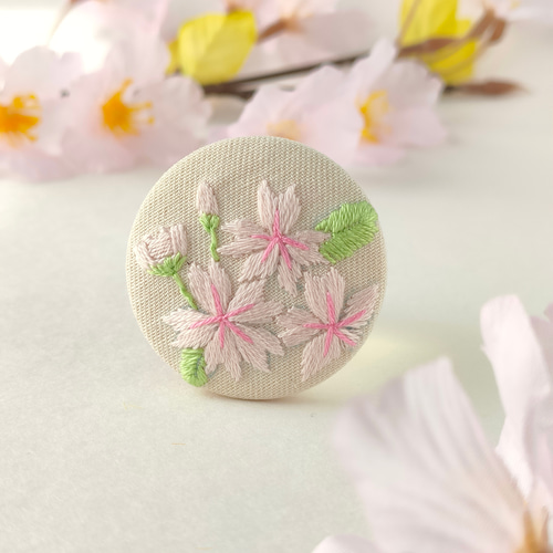 満開の桜刺繍ブローチor刺繍ヘアゴム ブローチ かなちゃん手刺繍 満開の桜刺繍ブローチor刺繍ヘアゴム ブローチ かなちゃん手刺繍
